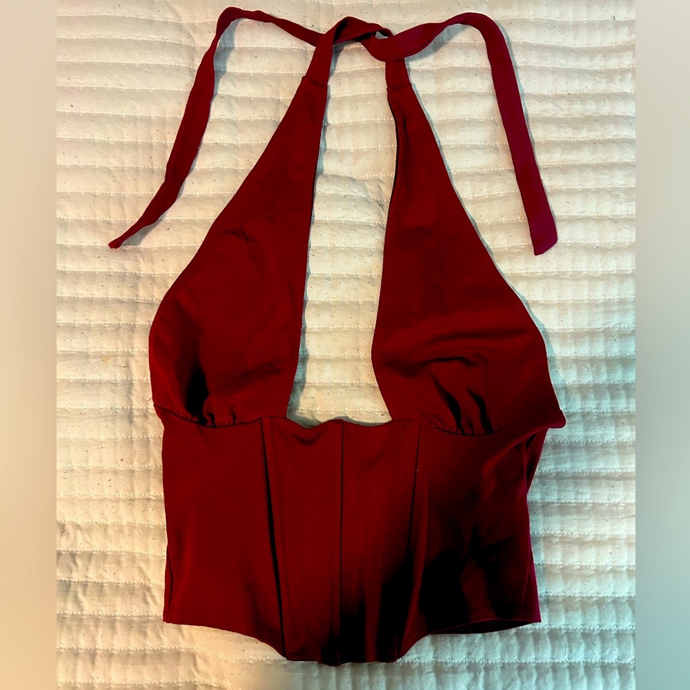 Maroon top from Windsor size not listed fits like XS/S